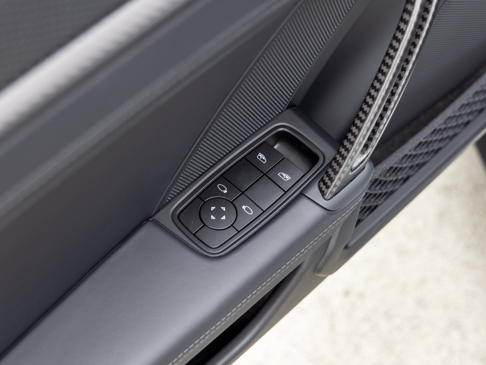 Used 2026 Porsche 911 GT3 RWD image 29