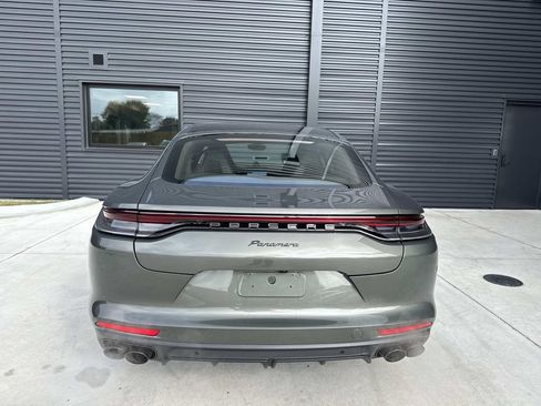 Used 2023 Porsche Panamera image 12