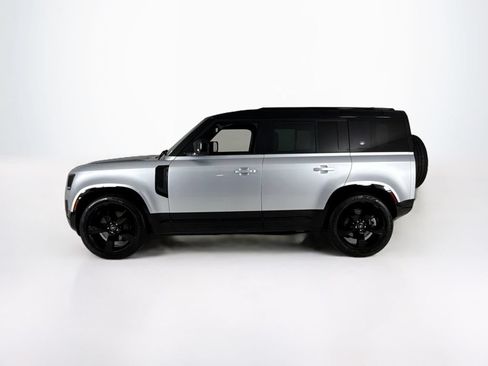 Used 2022 Land Rover Defender 110 X-Dynamic HSE AWD/4WD image 2