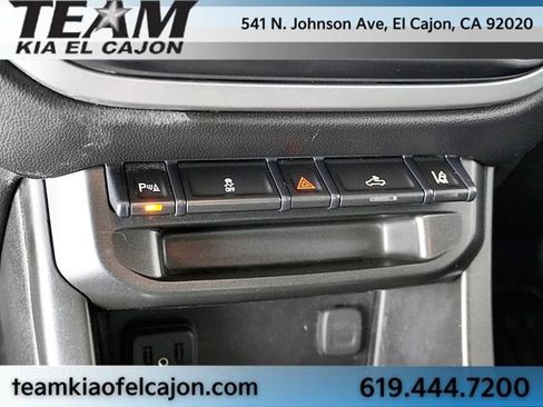 Used 2021 Chevrolet Colorado LT w/ Fleet Safety Package RWD image 28
