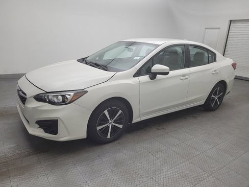 Used 2019 Subaru Impreza 2.0i Premium w/ Eyesight & BSD/Rcta & SRF image 2