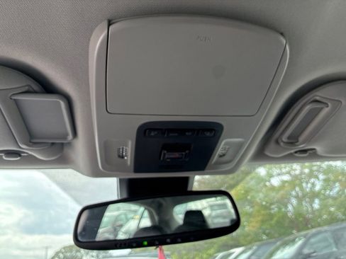Used 2024 Toyota Camry XSE FWD image 19