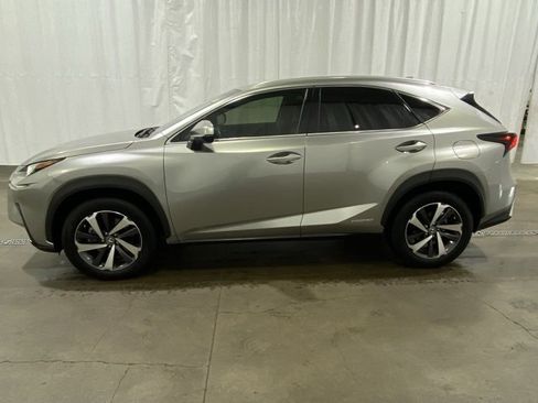Used 2018 Lexus NX 300h AWD w/ Premium Package image 7