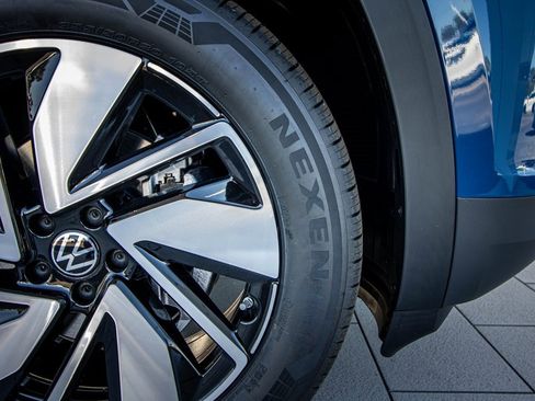 New 2026 Volkswagen Atlas SE image 22