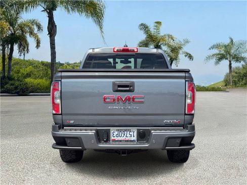 Used 2022 GMC Canyon AT4 w/ Trailering Package AWD/4WD image 5