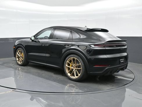 New 2026 Porsche Cayenne Turbo GT AWD/4WD image 3