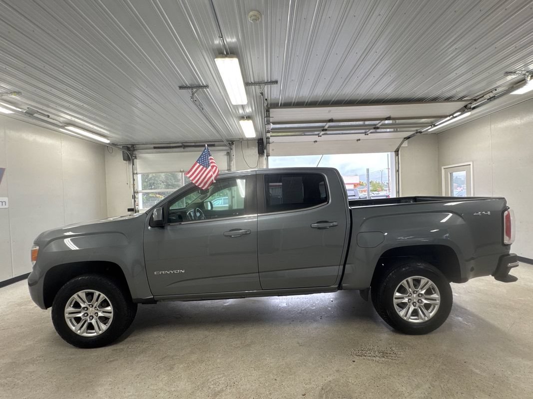 Used 2019 GMC Canyon SLE w/ SLE Convenience Package AWD/4WD image 3