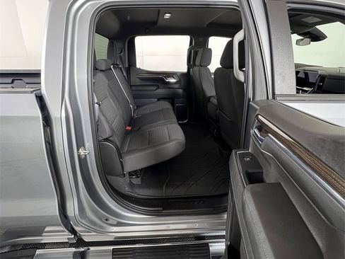 Used 2024 Chevrolet Silverado 1500 LT w/ Protection Package image 5