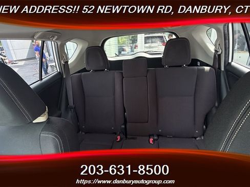 Used 2013 Toyota RAV4 XLE AWD/4WD image 11