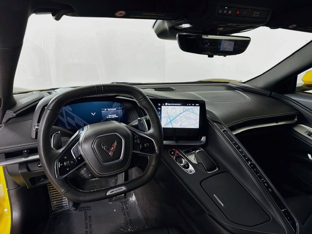 Used 2025 Chevrolet Corvette Z06 RWD image 22