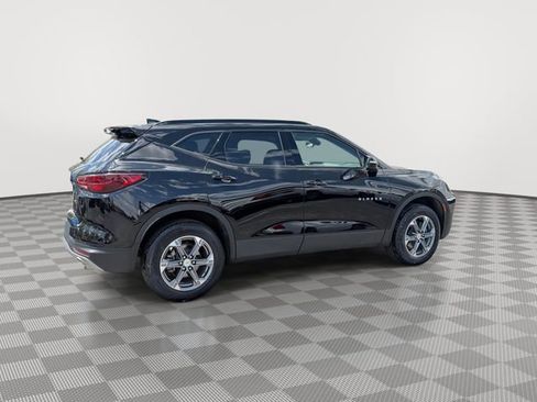 Certified 2024 Chevrolet Blazer LT FWD image 11