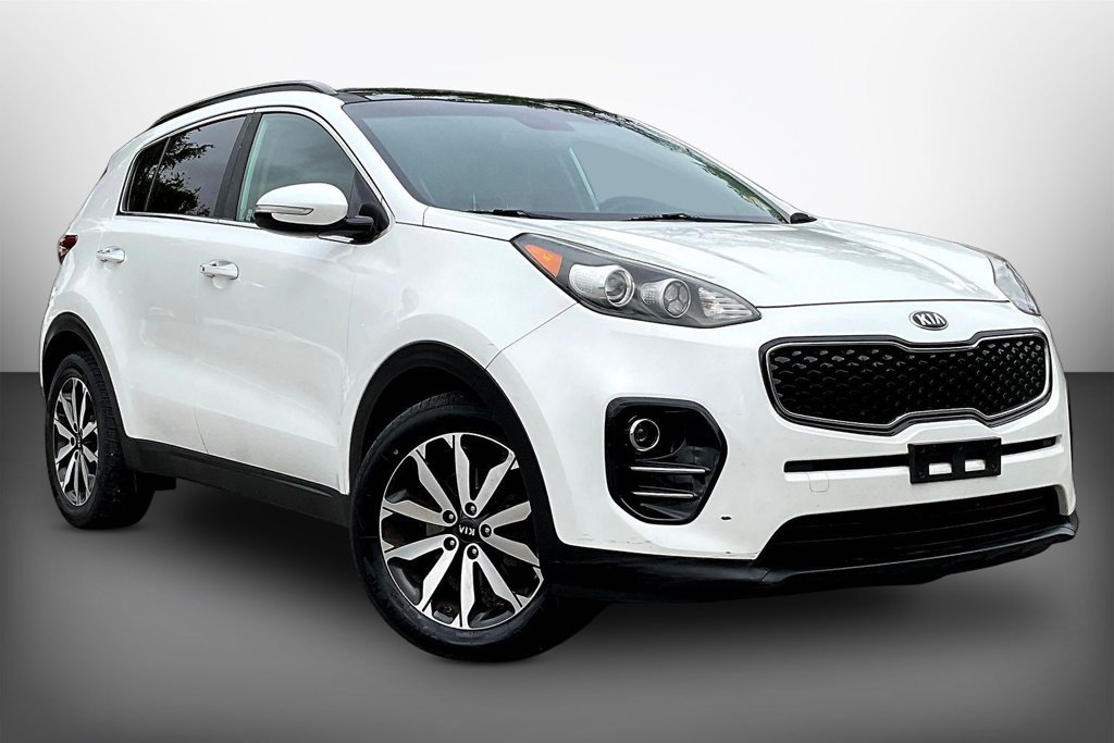 Used 2019 Kia Sportage EX w/ EX Premium Package FWD image 3