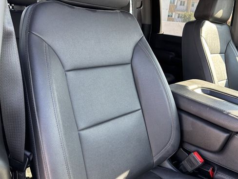 Used 2024 Chevrolet Silverado 3500 W/T image 26