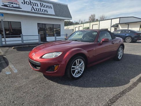 Used 2011 MAZDA MX-5 Miata Sport image 3