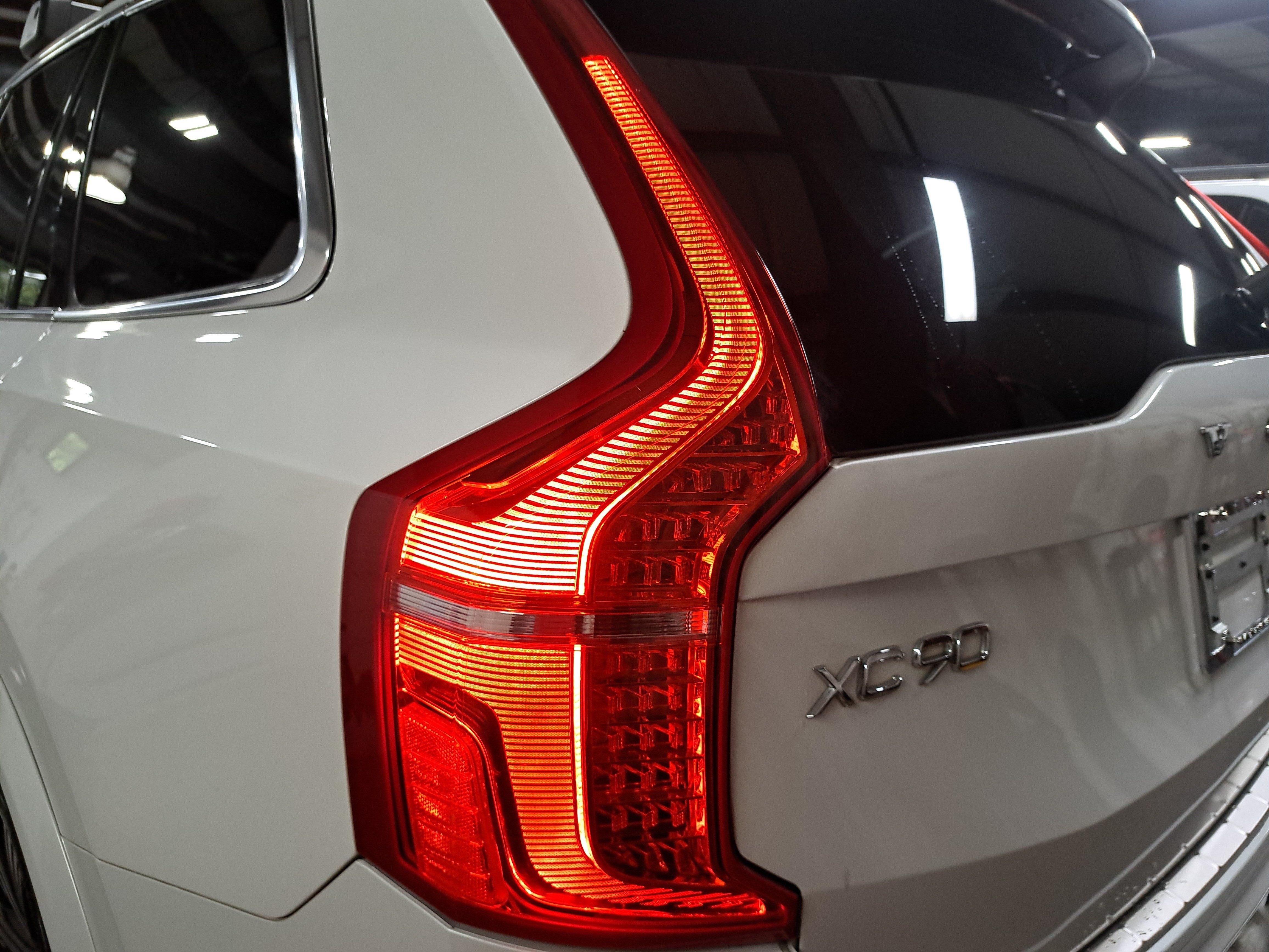 Used 2020 Volvo XC90 T6 Inscription w/ Protection Package Premier AWD/4WD image 36