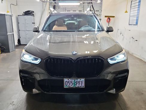 Used 2023 BMW X5 xDrive45e w/ M Sport Package image 2