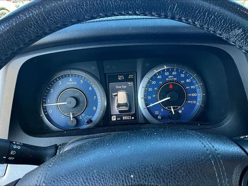 Used 2019 Toyota Sienna XLE FWD image 12