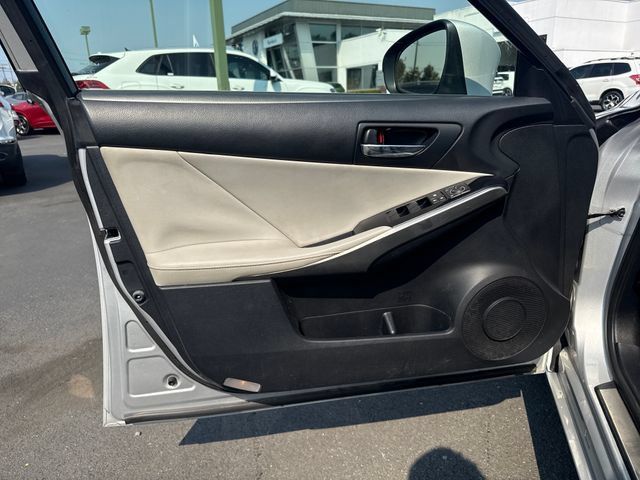 Used 2014 Lexus IS 250 AWD w/ Navigation Package image 26