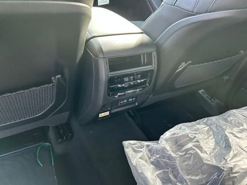 New 2026 Jeep Grand Cherokee Altitude AWD/4WD image 15
