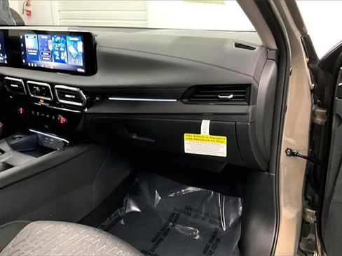 New 2026 Nissan Sentra SV image 30