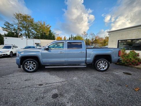 Used 2016 GMC Sierra 1500 Denali w/ Enhanced Driver Alert Package image 4
