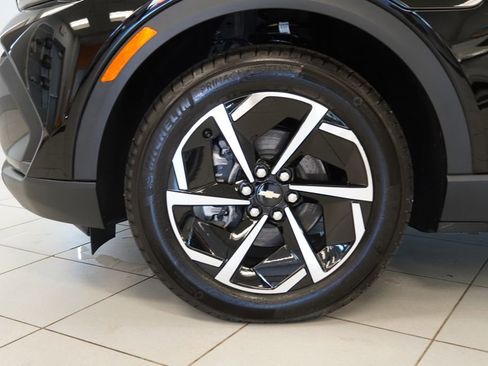 New 2026 Chevrolet Equinox EV LT FWD image 19