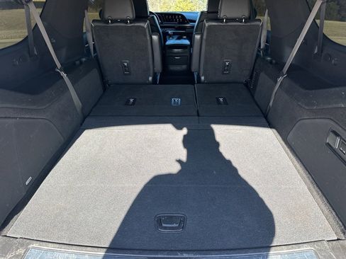 Used 2022 Cadillac Escalade ESV Sport w/ Touring Package image 43