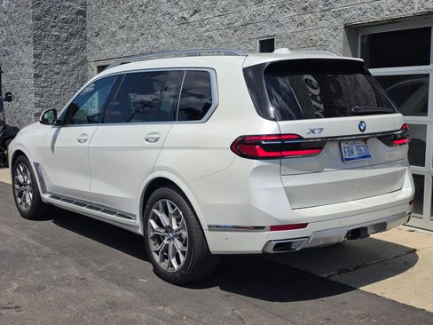 Used 2023 BMW X7 xDrive40i w/ Executive Package AWD/4WD image 6