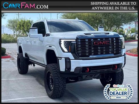 Used 2024 GMC Sierra 2500 Denali Ultimate AWD/4WD image 1