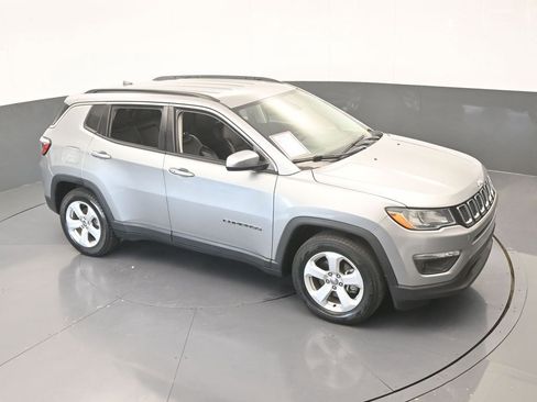 Used 2020 Jeep Compass Latitude image 54