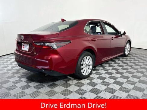 Certified 2021 Toyota Camry LE FWD image 23