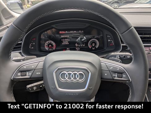 New 2025 Audi Q7 3.0T Prestige image 30