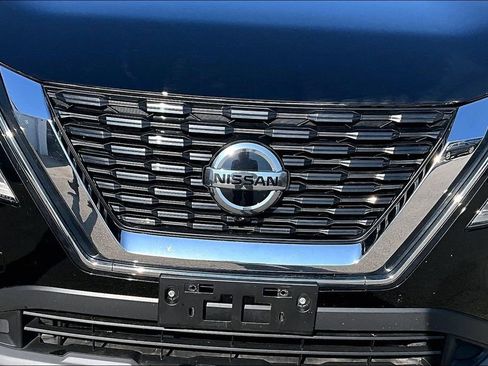 Used 2021 Nissan Rogue SV AWD/4WD image 30