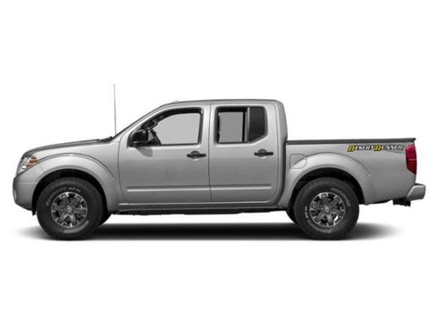 Used 2015 Nissan Frontier Desert Runner RWD image 7