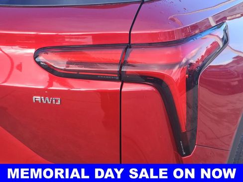 New 2024 Chevrolet Blazer EV LT AWD/4WD image 42