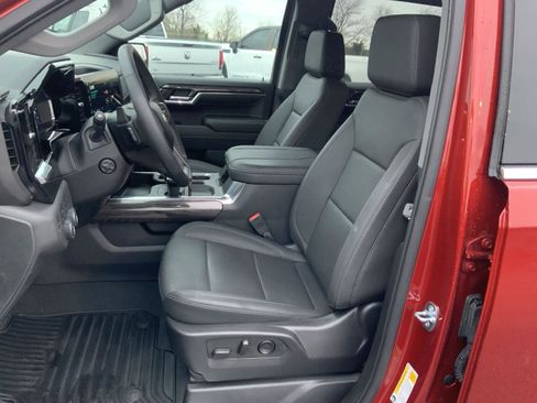 Used 2023 Chevrolet Silverado 1500 LTZ image 24