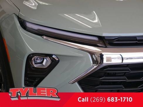 New 2026 Chevrolet TrailBlazer LT w/ Convenience Package AWD/4WD image 7