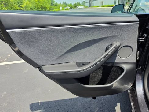 Used 2025 Tesla Model 3 Long Range RWD image 26