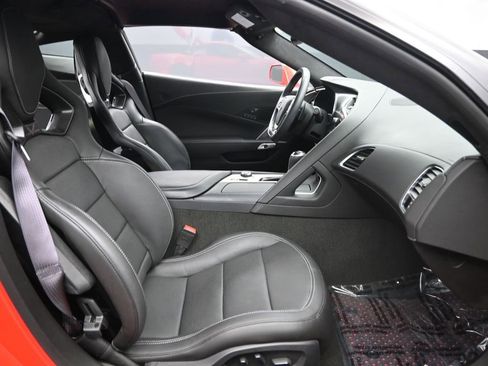 Used 2015 Chevrolet Corvette Z06 w/ 3LZ Preferred Equipment Group image 24