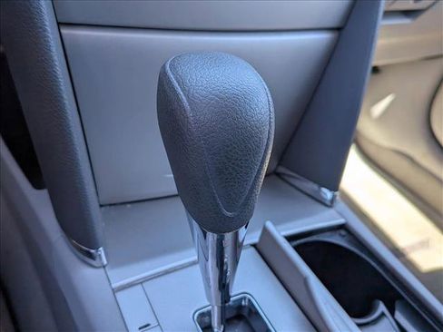 Used 2007 Toyota Camry LE FWD image 11