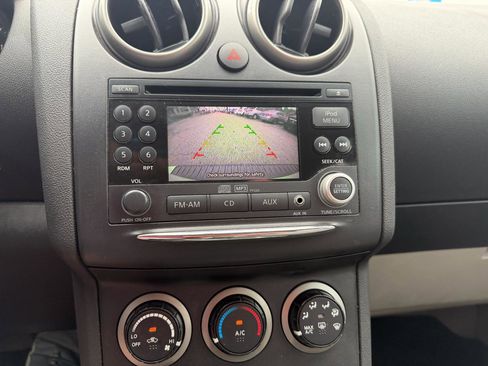 Used 2011 Nissan Rogue SV FWD image 51
