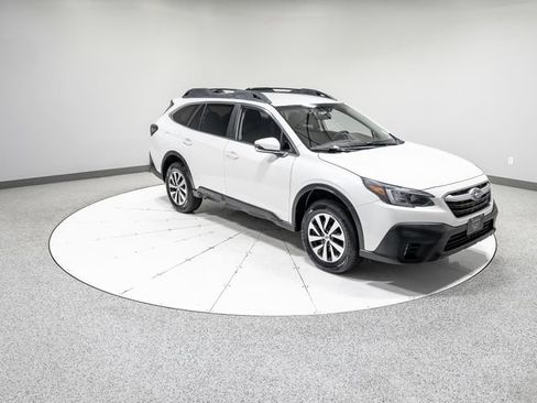 Used 2022 Subaru Outback Premium AWD/4WD image 28