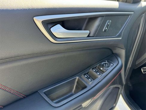 Used 2022 Ford Edge ST-Line w/ Cargo Accessory Package image 13