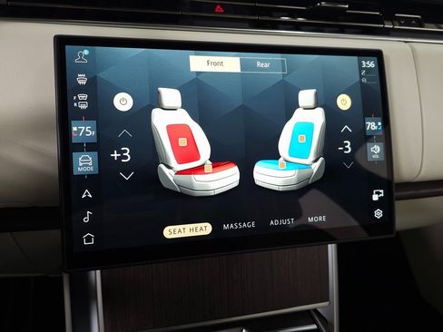 New 2025 Land Rover Range Rover SE image 29