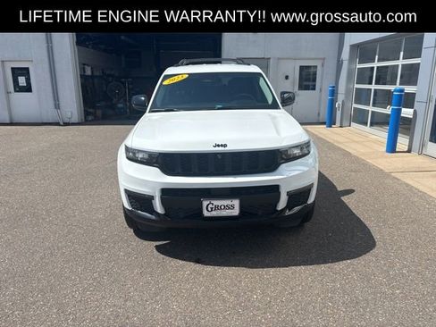 Used 2023 Jeep Grand Cherokee L Limited w/ Luxury Tech Group II image 3