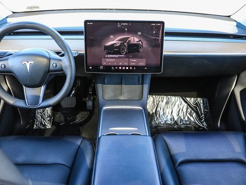 Used 2022 Tesla Model Y Long Range AWD/4WD image 13