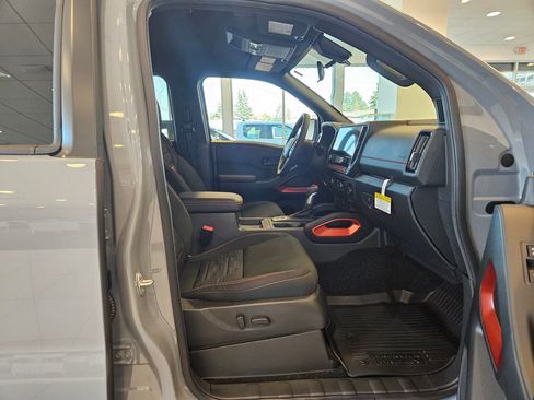 New 2026 Nissan Frontier PRO-4X w/ Tow Package AWD/4WD image 24
