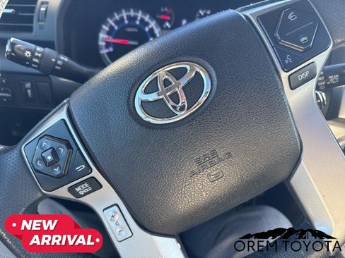 Used 2019 Toyota 4Runner SR5 Premium image 19