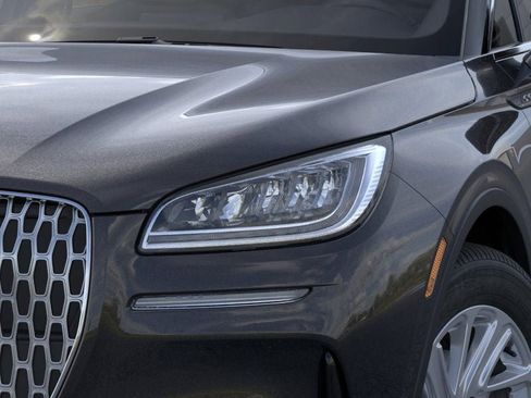 New 2026 Lincoln Corsair Premiere image 18