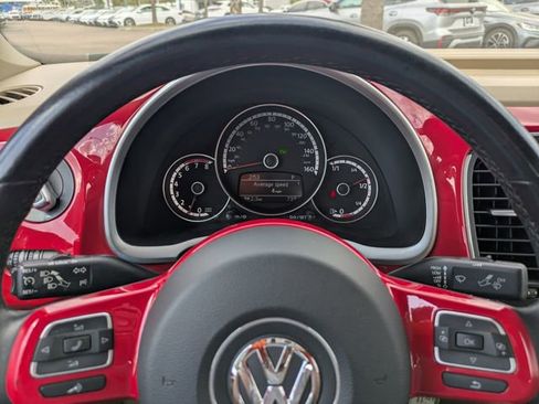 Used 2014 Volkswagen Beetle 1.8T image 23